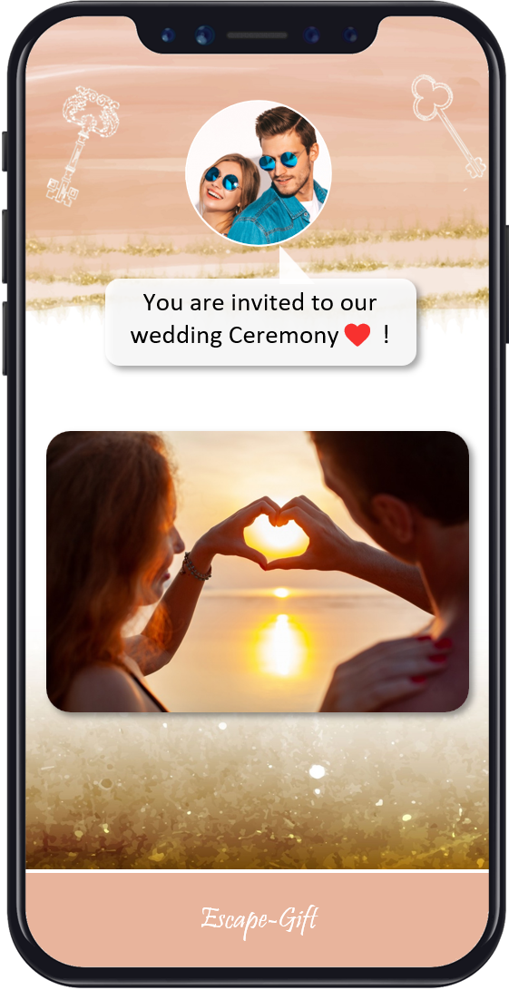 Écran du jeu en anglais : « You are invited to our wedding Ceremony ! » sous la photo des mariés, et un couple formant un cœur avec ses mains face au soleil couchant